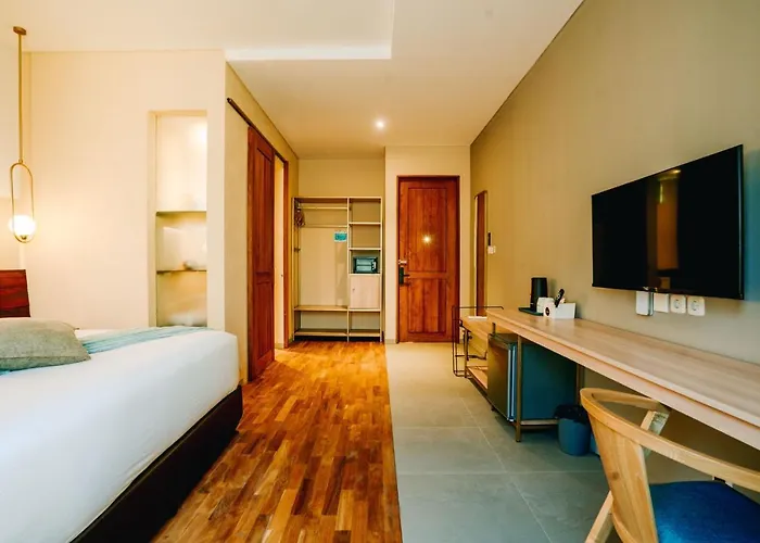 Tanaga Coliving Hotel 3*