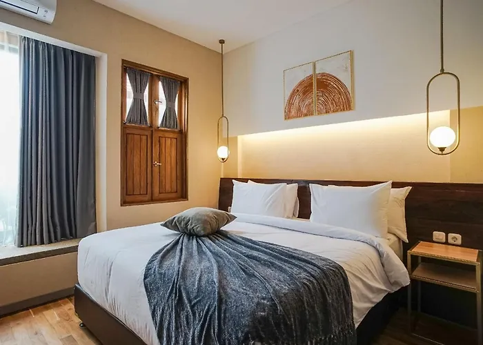 Tanaga Coliving 3*