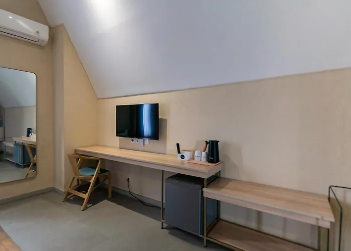 Tanaga Coliving Hotel Seminyak