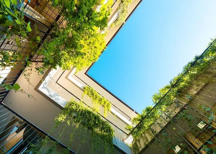 Tanaga Coliving Hotel Seminyak